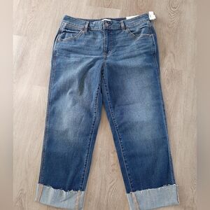 NWT Maurices 25" Cropped Straight Jean